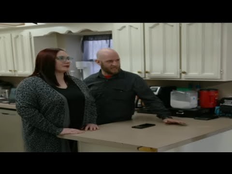 Choosing AI Wife Over Real Girlfriend and Daughter